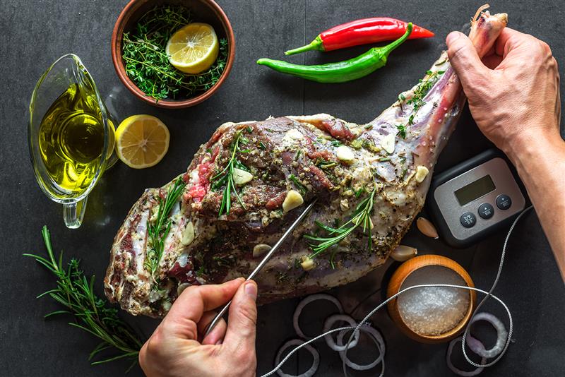 Leg of lamb with Garlic and Rosemary