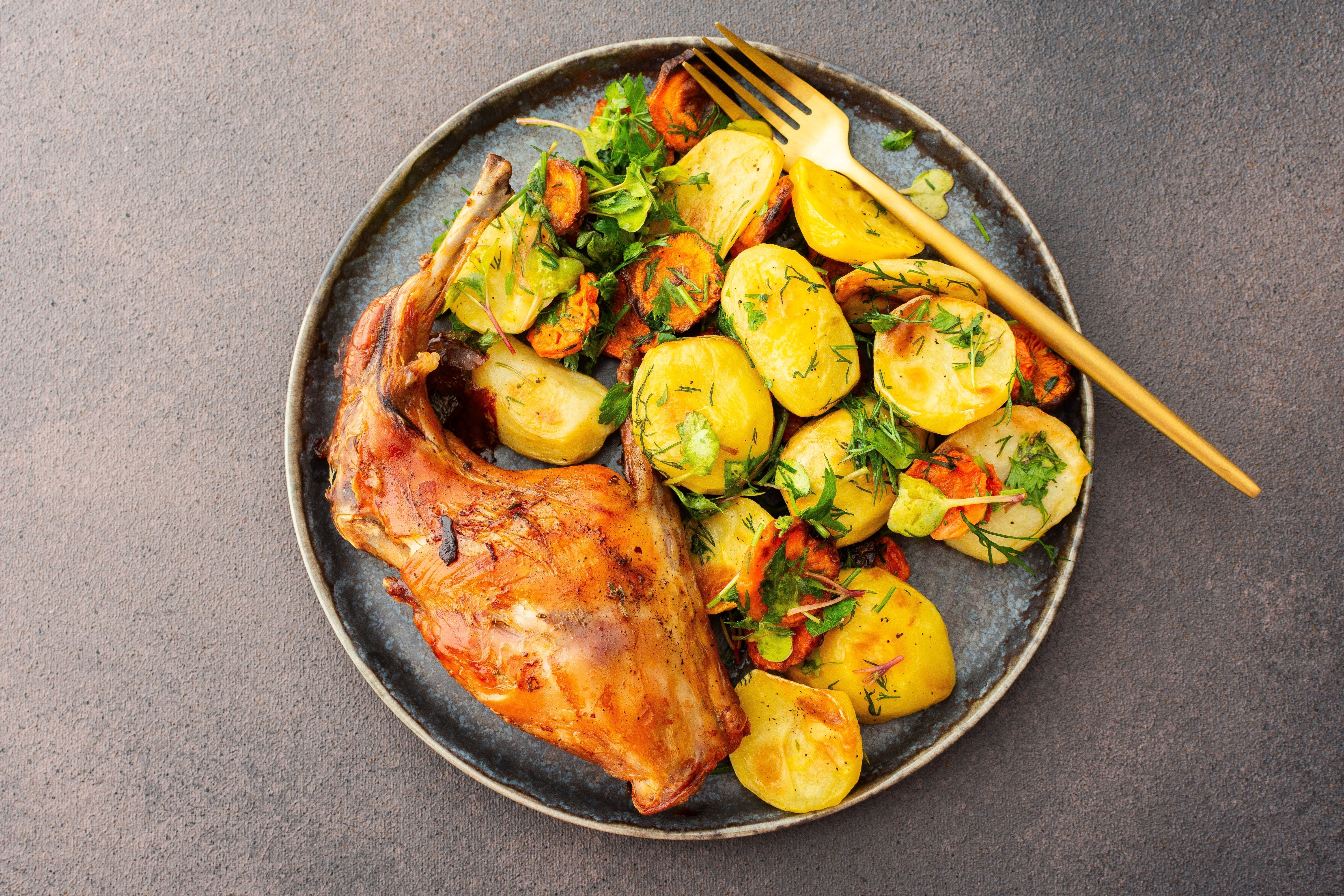 Boneless Rabbit Legs Recipe: Baked Rabbit Legs with Carrots and Potatoes