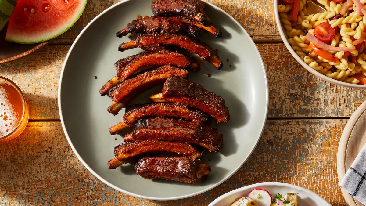 Fossil Farms Berkshire Pork St. Louis Ribs with BBQ Rub