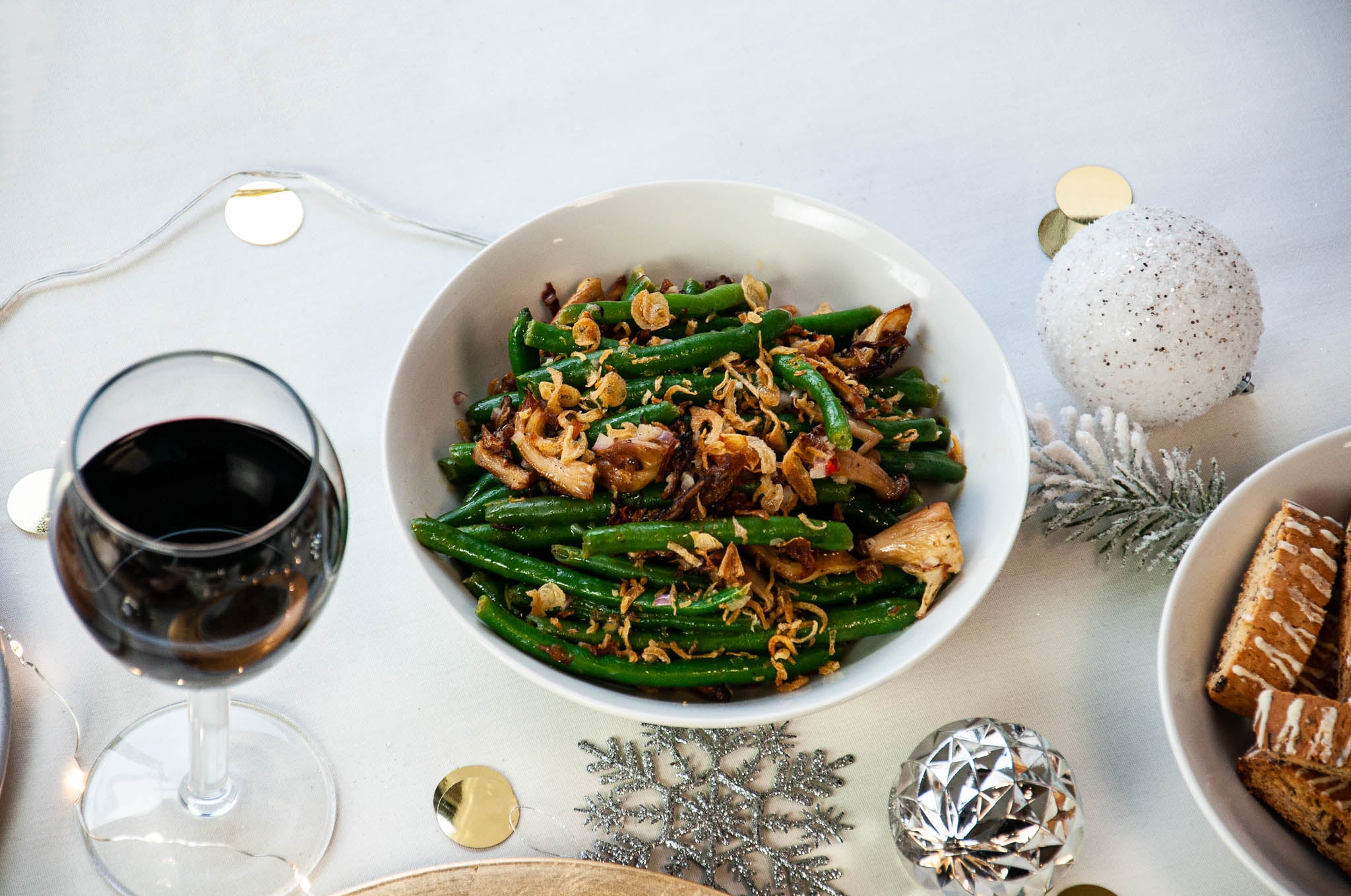 Haricot Verts with Roasted Mushrooms & Crispy Fried Shallots