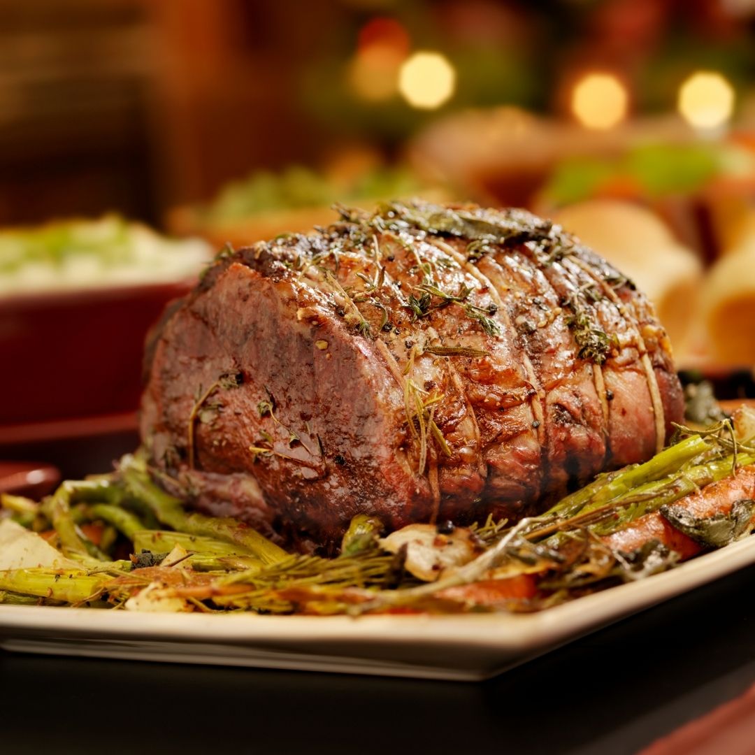 Holiday Roasts & Centerpieces