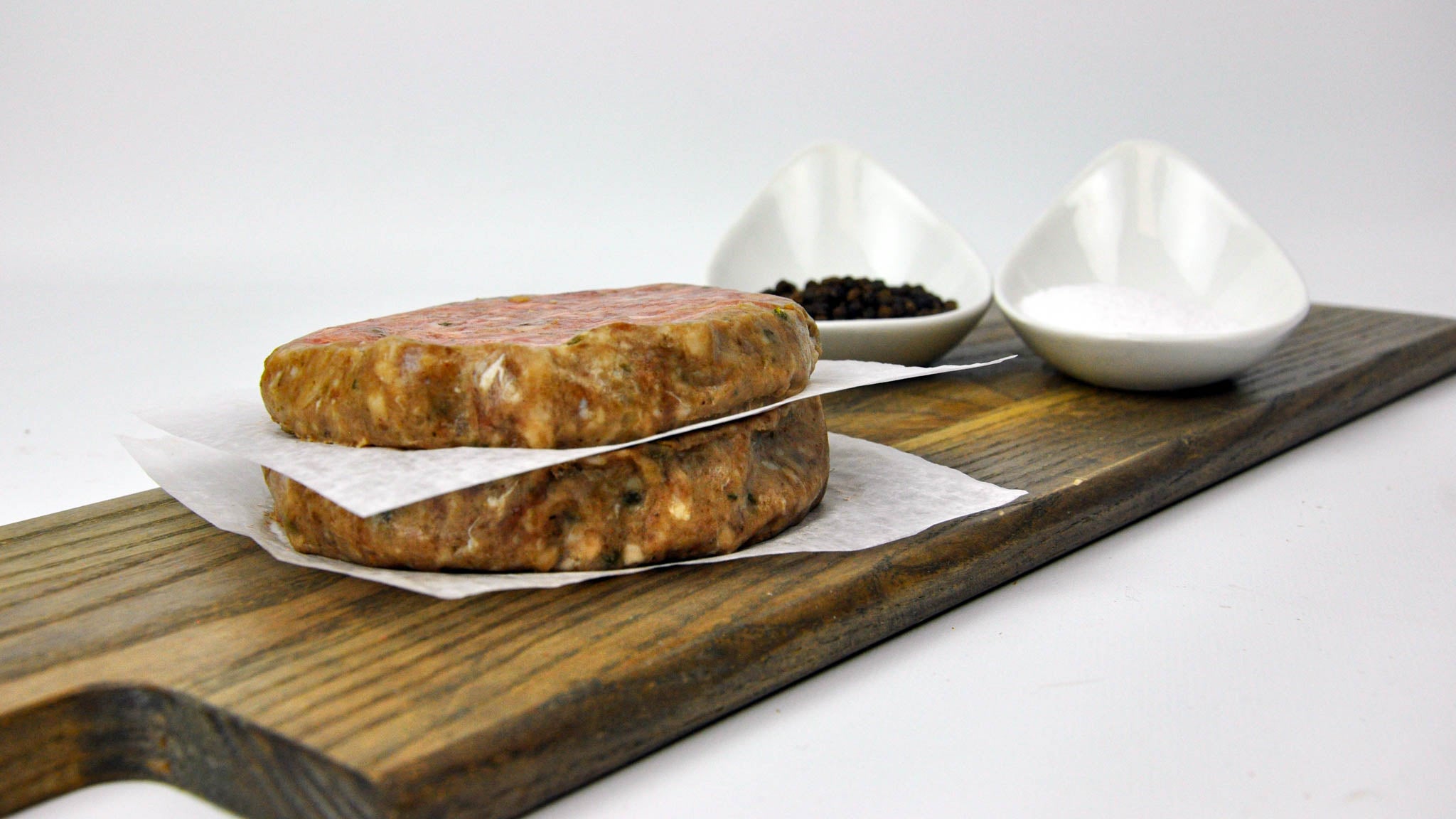 lamb harissa burger raw